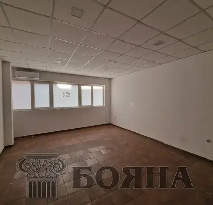 Снимка 2 — Офис в Русе, Център