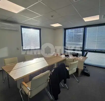 Photo 3 — Office in Sofiya, Centyr