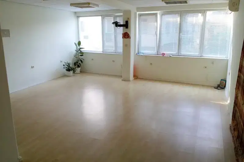 Office in Veliko Tyrnovo, Centyr