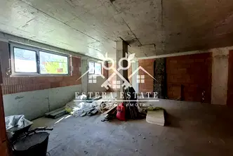 Офис в Шумен, Център