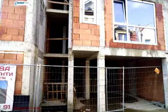 Офис в Шумен, Център