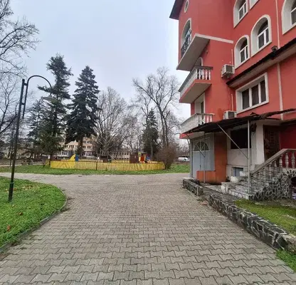 Photo 3 — Office in Kyustendil, Centyr