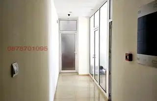 Офис в Ловеч, Център