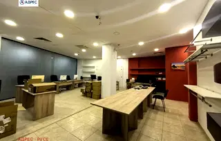 Офис в Русе, Център
