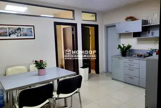Офис в Пловдив, Център