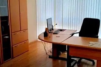 Офис в София, Център