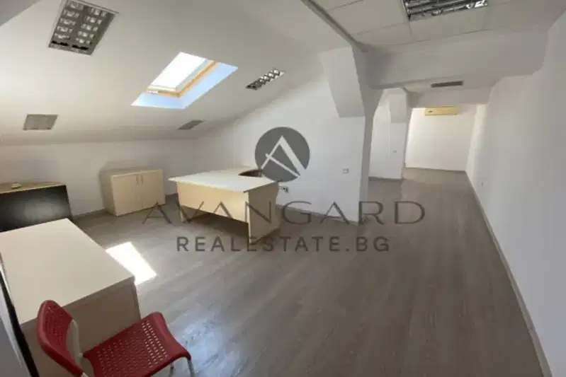 Office in Plovdiv, Centyr