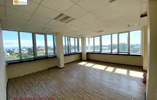 Офис в София, Дружба 1