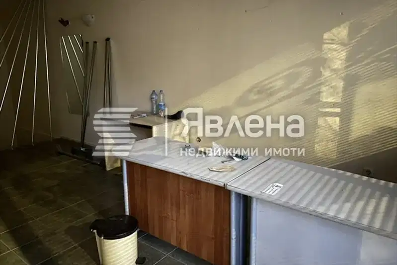 Офис във Варна, Гръцка махала