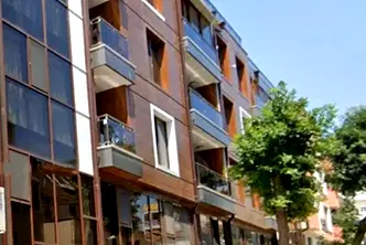 Офис във Варна, Гръцка махала