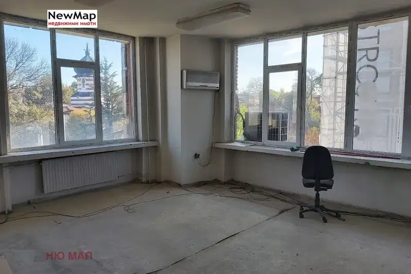 Офис в Плевен, Идеален център