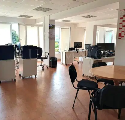 Photo 2 — Office in Sofiya, Iztok