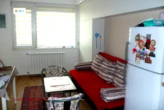 Офис в София, Красна поляна 3