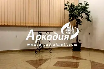 Офис в Пловдив, Кършияка