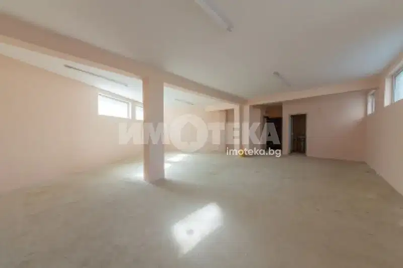 Офис във Варна, Левски 1