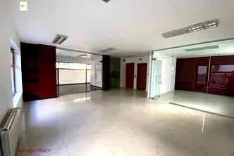 Офис в София, Лозенец