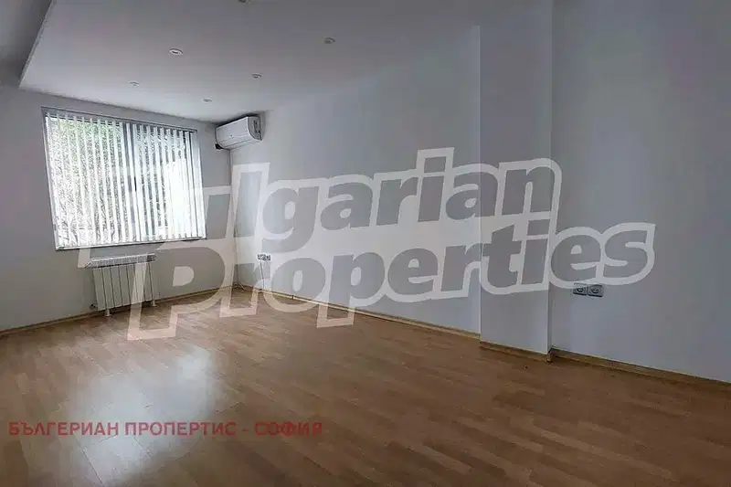 Офис в София, Лозенец