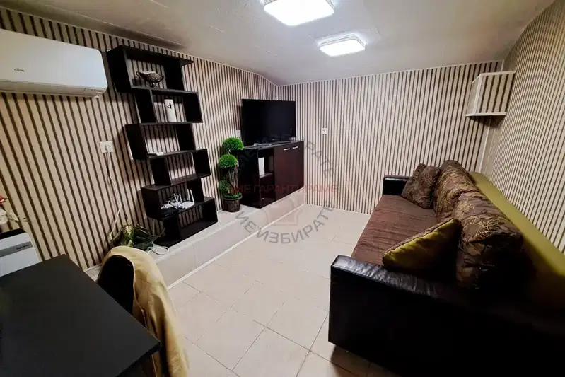 Office in Varna, Lyatno Kino Trakiya