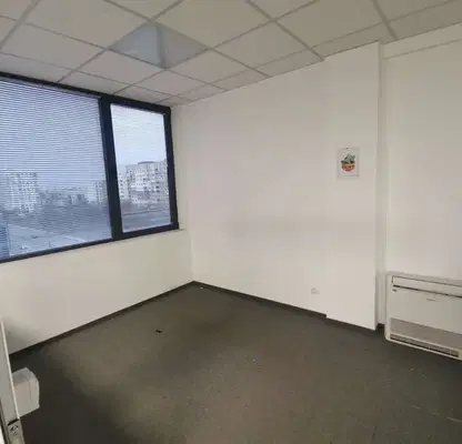 Photo 3 — Office in Sofiya, Lyulin 7