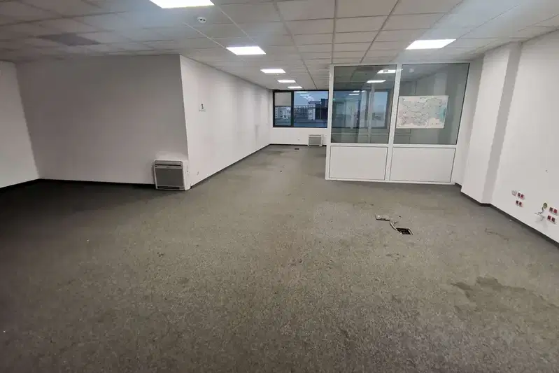 Office in Sofiya, Lyulin 7