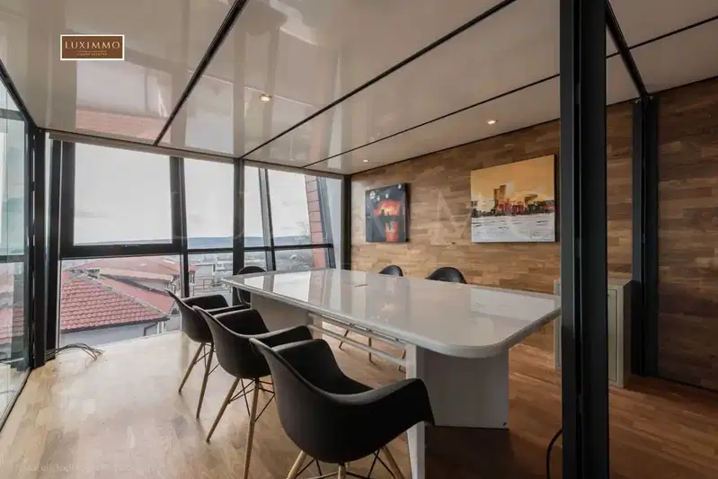 Office in Varna, Pchelina