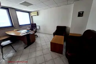 Офис в София, Медицинска академия