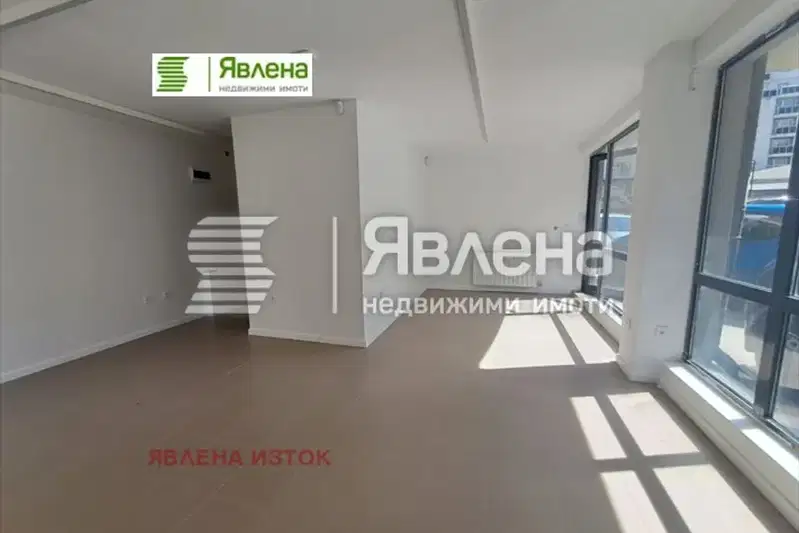 Офис в София, Младост 4