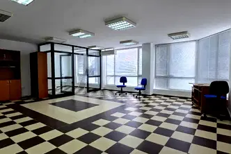 Офис в Шумен, Пазара
