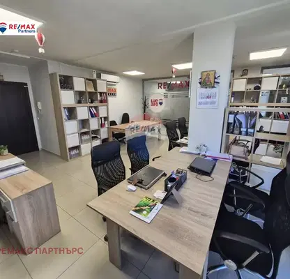 Photo 5 — Office in Varna, Pobeda