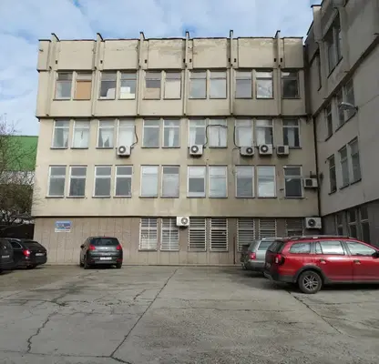 Снимка 4 — Офис във Велико Търново, Промишлена зона - Запад