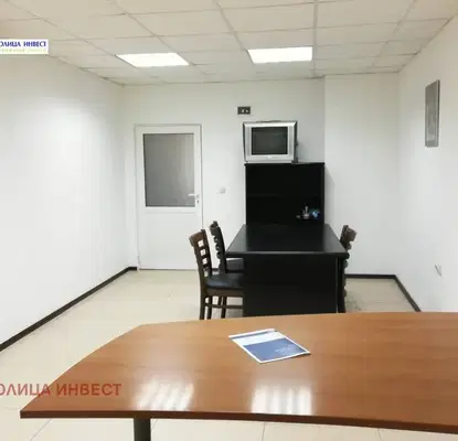 Photo 3 — Office in Ruse, Shirok Centyr