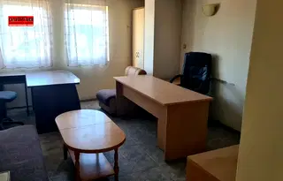 Офис в Плевен, Широк център