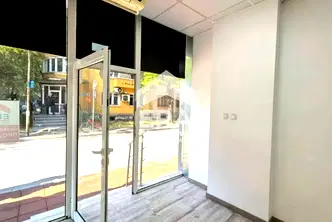 Офис в Русе, Широк център