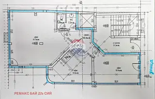 Офис във Варна, Спортна зала