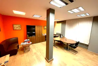 Офис във Варна, Спортна зала