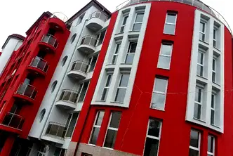 Офис в Стара Загора, Три чучура - център