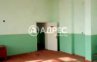 Офис в Раз, Васил Левски