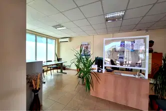 Офис във Варна, Виница