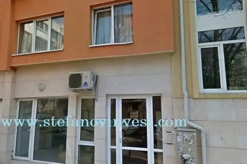 Офис във Варна, ВИНС-Червен площад