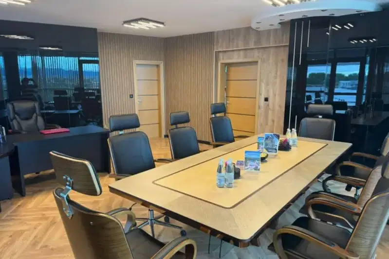 Office in Sofiya, Vrajdebna