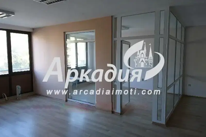 Офис в Пловдив, Въстанически