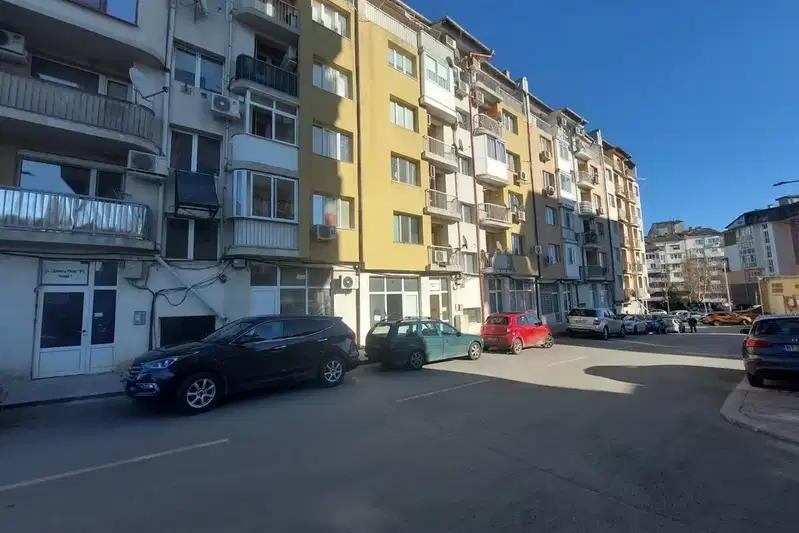 Office in Veliko Tyrnovo, Zona B