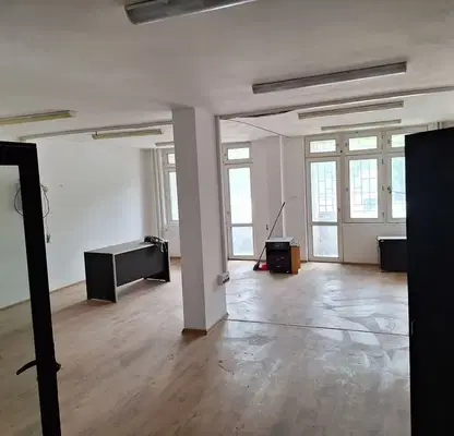 Photo 2 — Office in Oblast Pleven, Belene