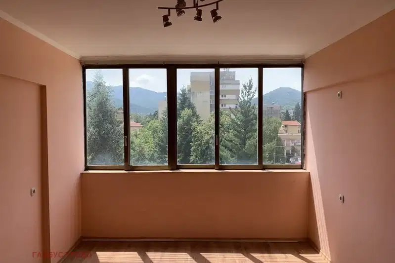 Office in Sofia, Botev