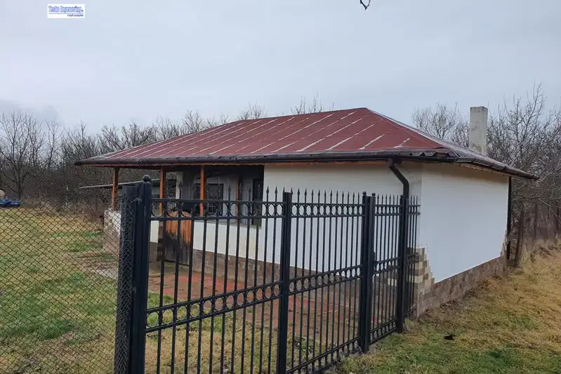 Земеделски имот в Кюстендил, с. Николичевци