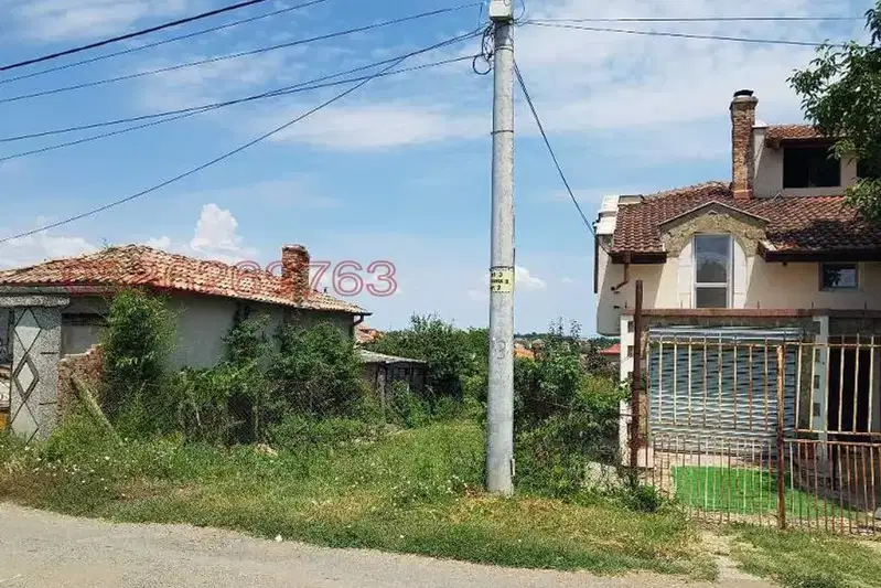 Парцел в с. Маринка