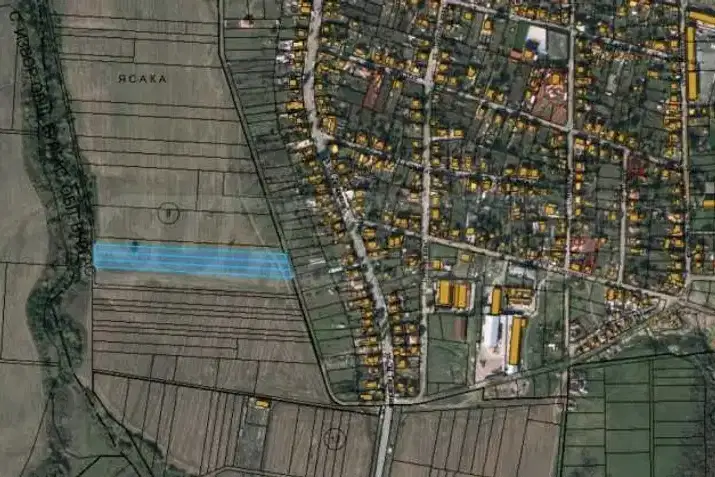 Парцел в с. Маринка