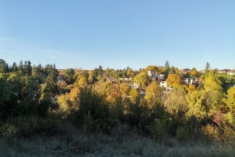 Парцел в Банкя
