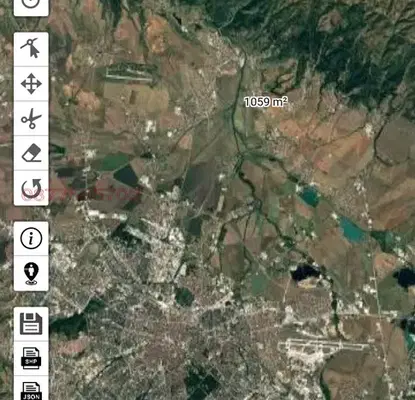 Photo 3 — Plot in Novi Iskyr