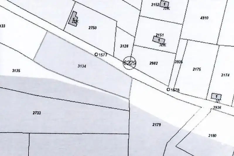 Plot in Lozen